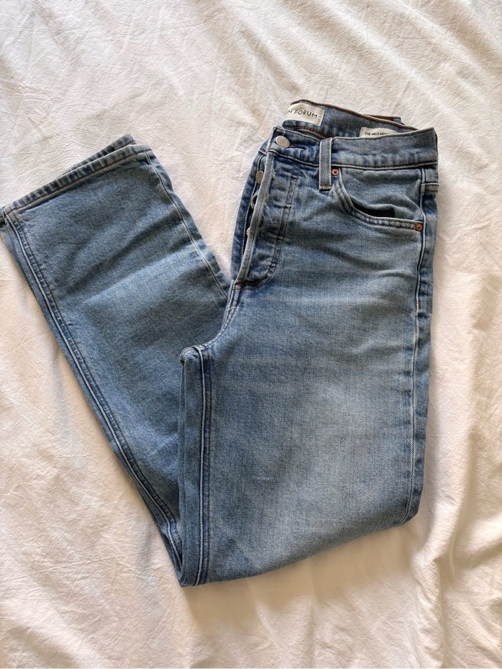 Aritzia denim forum jeans Arlo